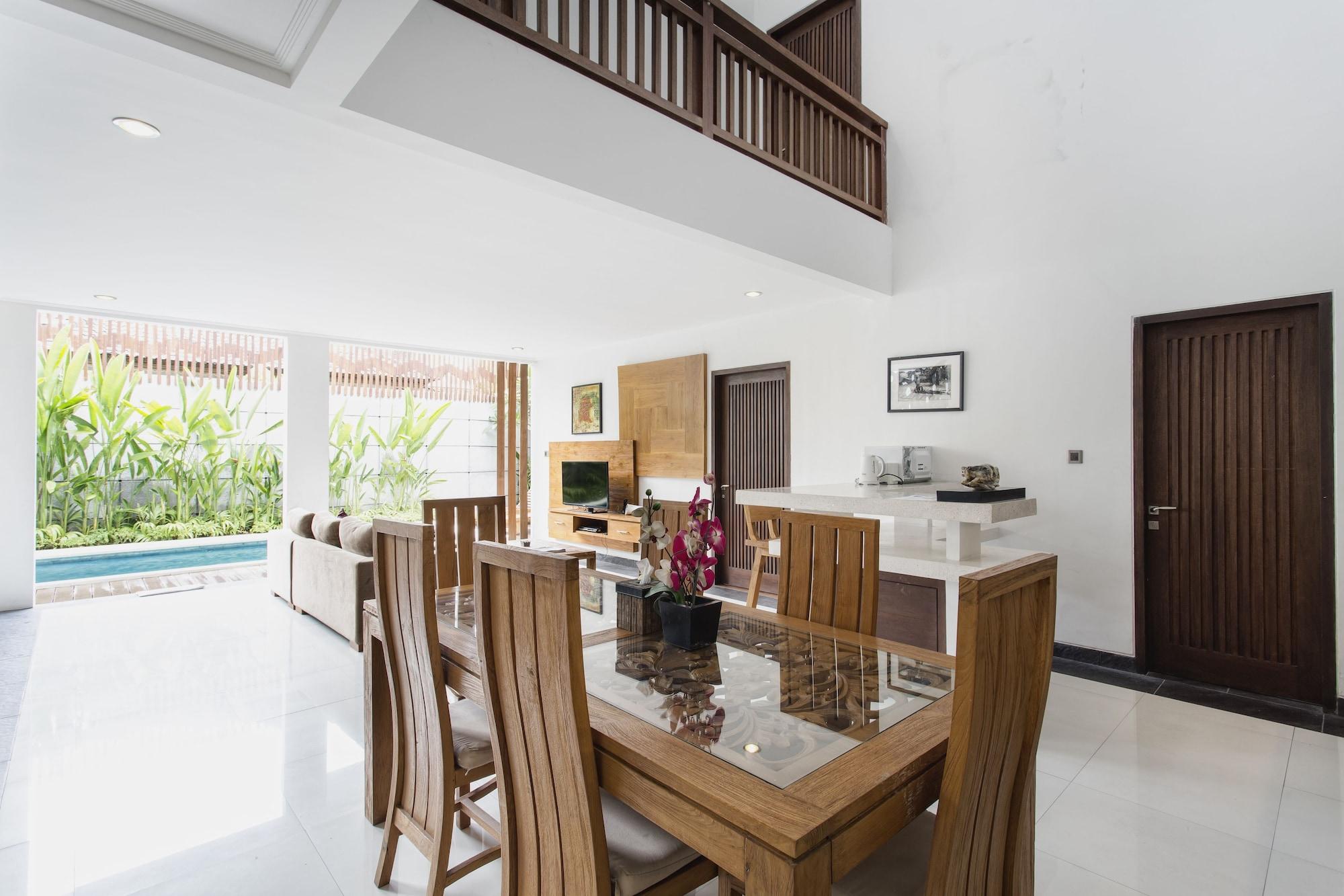 Delu Villas & Suite Kerobokan Extérieur photo