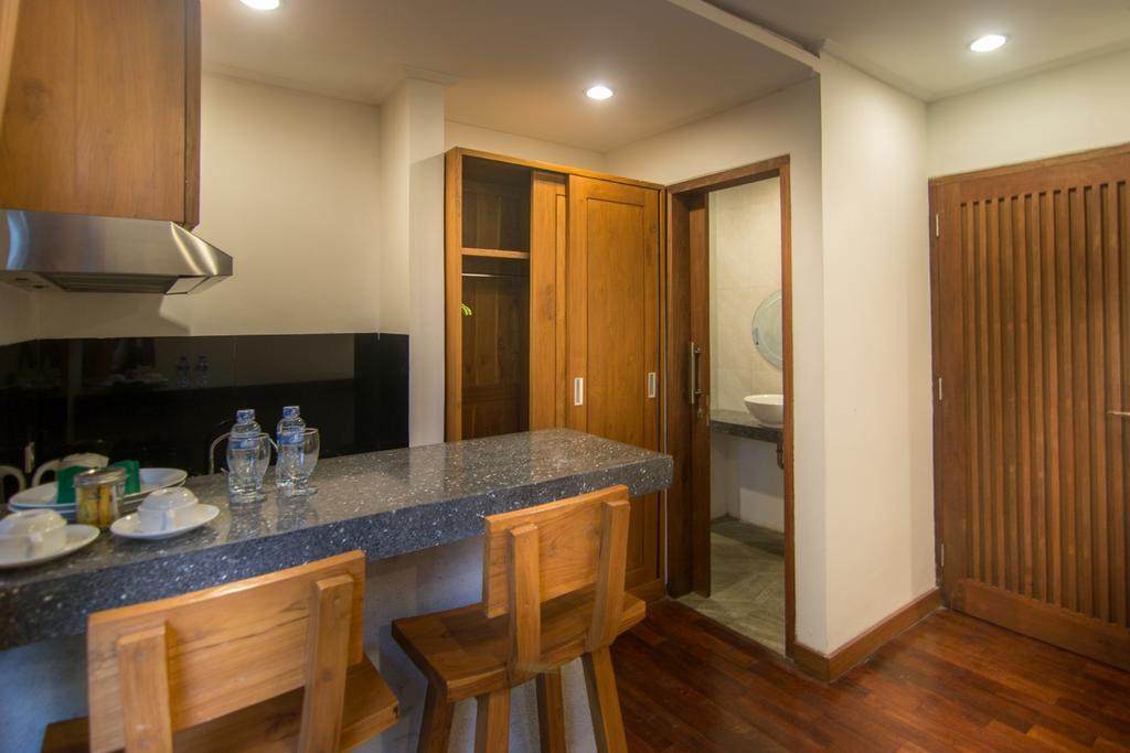 Delu Villas & Suite Kerobokan Extérieur photo